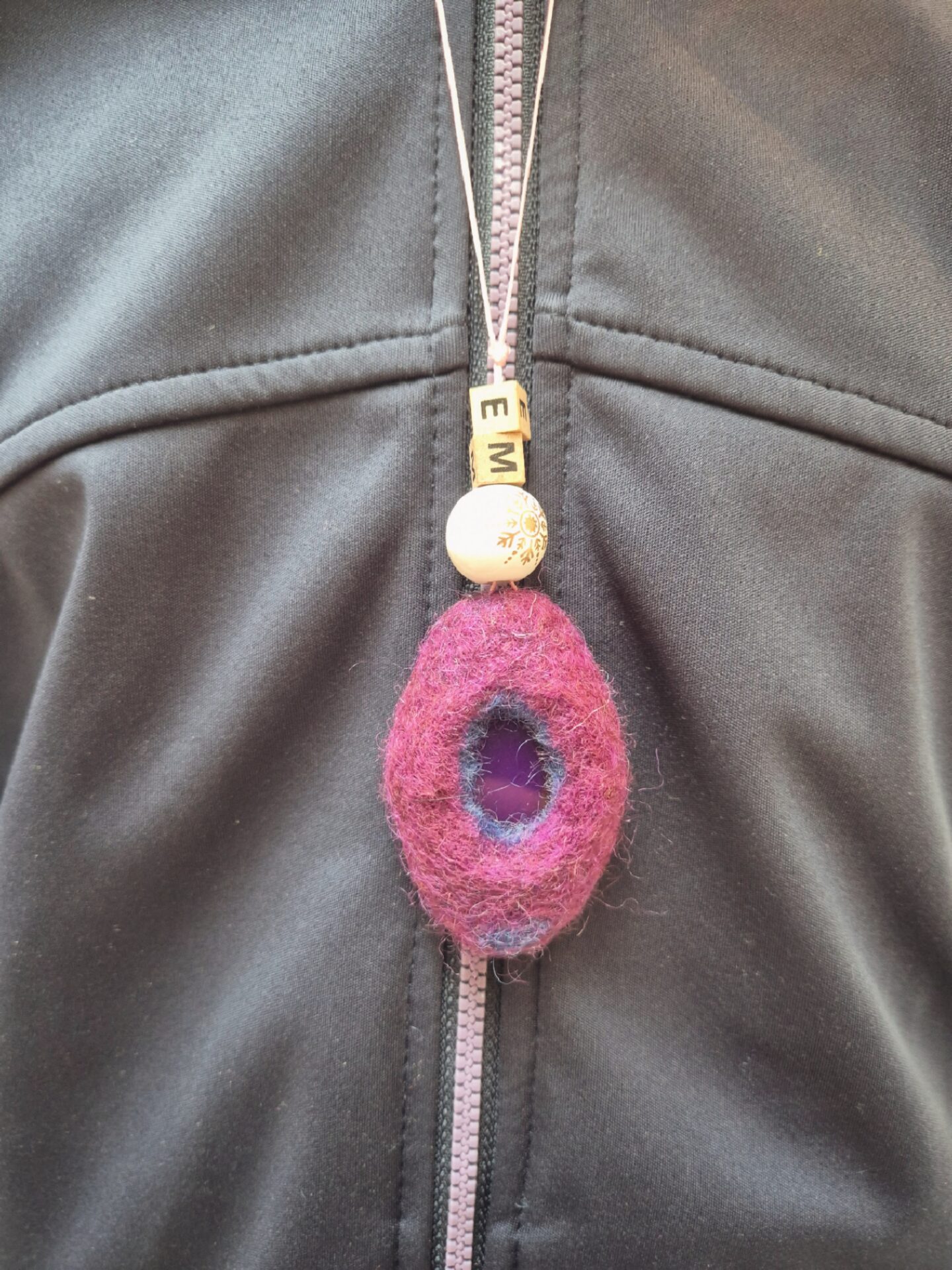 {"remix_data":[],"remix_entry_point":"challenges","source_tags":[],"origin":"unknown","total_draw_time":0,"total_draw_actions":0,"layers_used":0,"brushes_used":0,"photos_added":0,"total_editor_actions":{},"tools_used":{"effects":3},"is_sticker":false,"edited_since_last_sticker_save":true,"containsFTESticker":false}