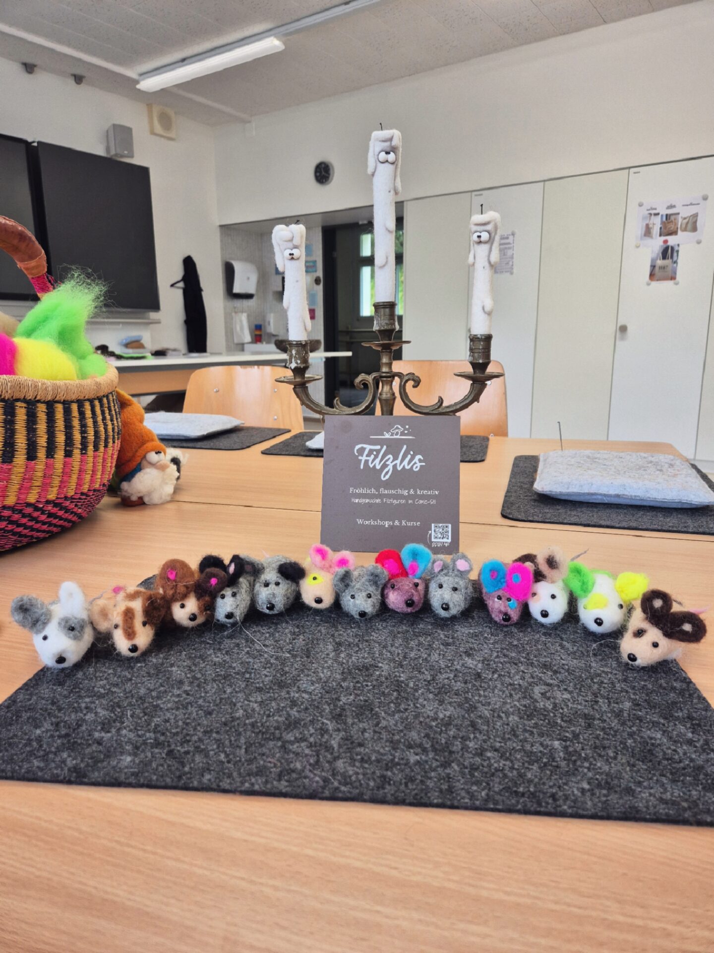 {"remix_data":[],"remix_entry_point":"challenges","source_tags":[],"origin":"unknown","total_draw_time":0,"total_draw_actions":0,"layers_used":0,"brushes_used":0,"photos_added":0,"total_editor_actions":{},"tools_used":{"effects":3},"is_sticker":false,"edited_since_last_sticker_save":true,"containsFTESticker":false}