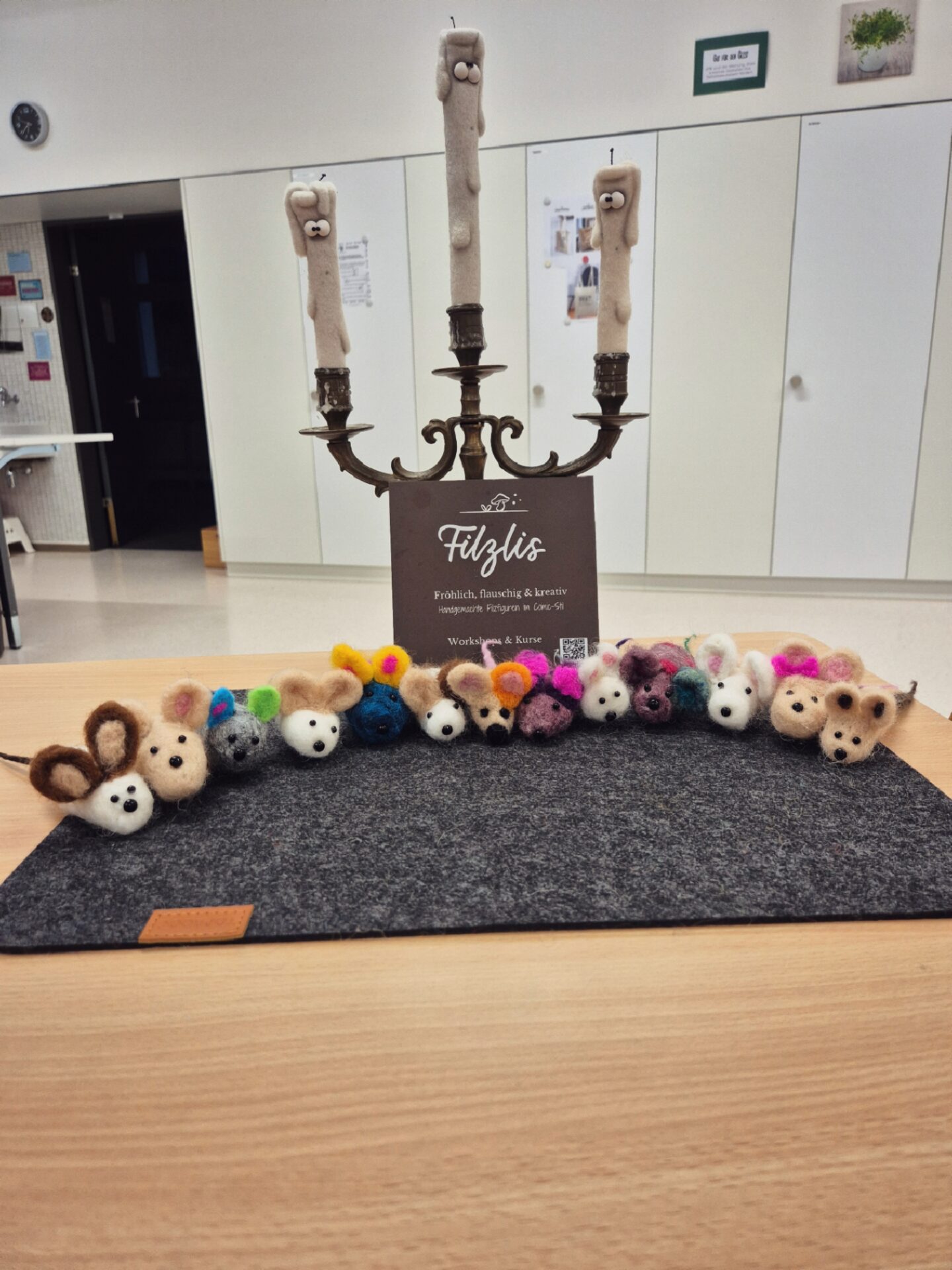 {"remix_data":[],"remix_entry_point":"challenges","source_tags":[],"origin":"unknown","total_draw_time":0,"total_draw_actions":0,"layers_used":0,"brushes_used":0,"photos_added":0,"total_editor_actions":{},"tools_used":{"effects":3},"is_sticker":false,"edited_since_last_sticker_save":true,"containsFTESticker":false}