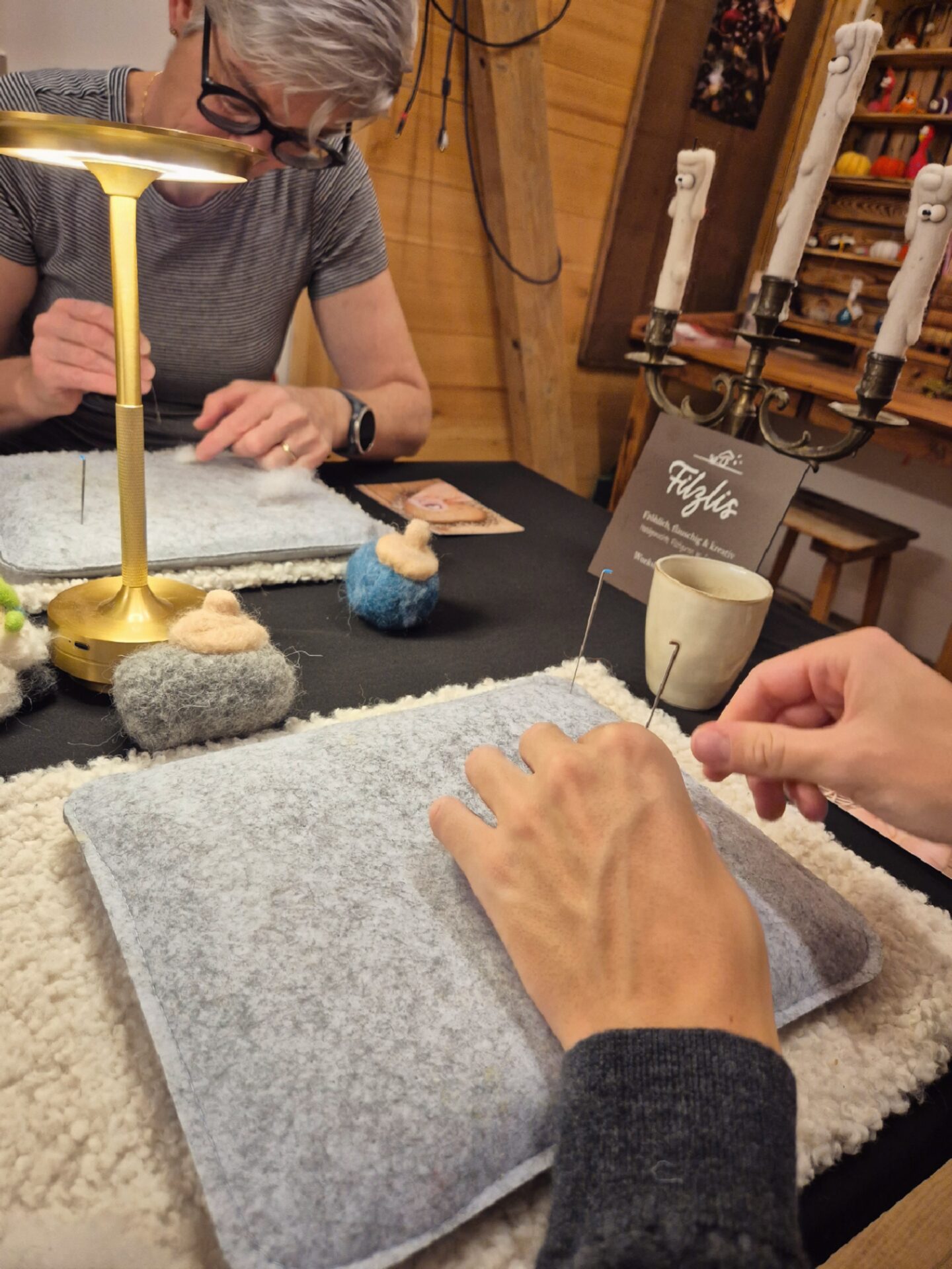 {"remix_data":[],"remix_entry_point":"challenges","source_tags":[],"origin":"unknown","total_draw_time":0,"total_draw_actions":0,"layers_used":0,"brushes_used":0,"photos_added":0,"total_editor_actions":{},"tools_used":{"effects":3},"is_sticker":false,"edited_since_last_sticker_save":true,"containsFTESticker":false}