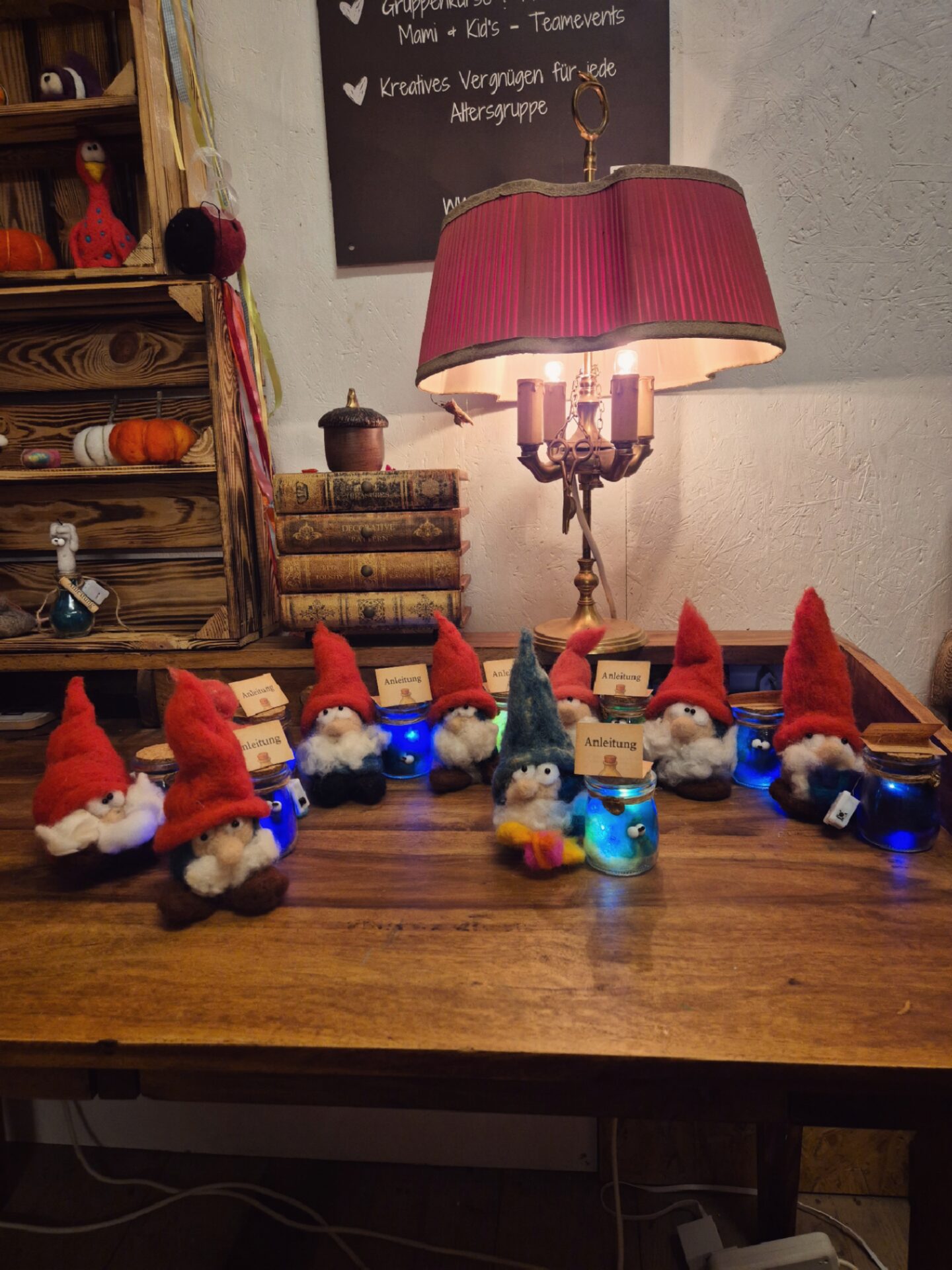 {"remix_data":[],"remix_entry_point":"challenges","source_tags":[],"origin":"unknown","total_draw_time":0,"total_draw_actions":0,"layers_used":0,"brushes_used":0,"photos_added":0,"total_editor_actions":{},"tools_used":{"effects":3},"is_sticker":false,"edited_since_last_sticker_save":true,"containsFTESticker":false}