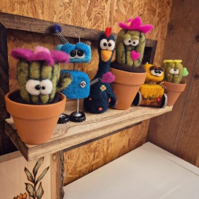 Fotos mit verschiedenen Filzfiguren